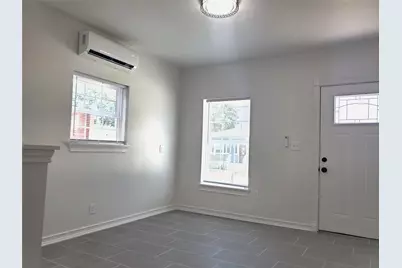 914 E 32nd Street #1, Houston, TX 77022 - Photo 5
