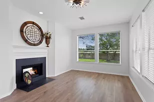 2855 Everett Dr, Friendswood, TX 77546 - Photo 13