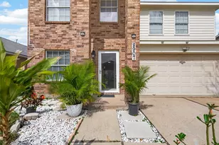 8907 Rainesville Ln, Houston, TX 77075 - Photo 3