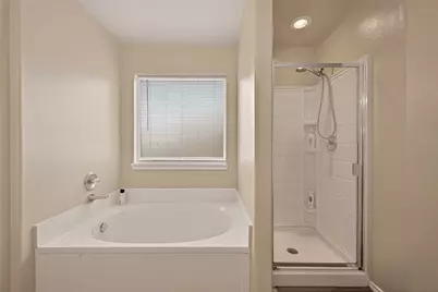 8907 Rainesville Lane, Houston, TX 77075 - Photo 37