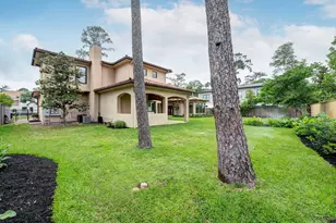 710 Pinehaven Dr, Houston, TX 77024 - Photo 39