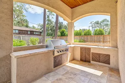 710 Pinehaven Drive, Houston, TX 77024 - Photo 31