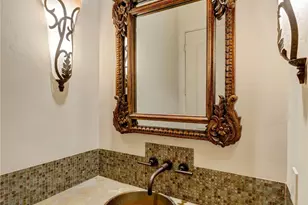 710 Pinehaven Dr, Houston, TX 77024 - Photo 21