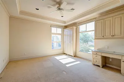 710 Pinehaven Drive, Houston, TX 77024 - Photo 37