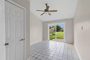 6926 Finch St, Houston, TX 77028 - Photo 7