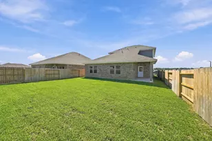 1907 Starlight St, Angleton, TX 77515 - Photo 29
