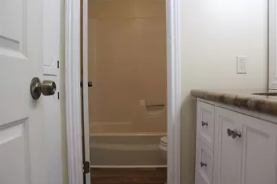 265 Wayne Drive, Clute, TX 77531 - Photo 21