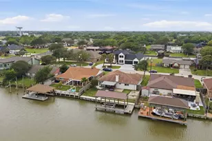 3710 17th St N, Texas City, TX 77590 - Photo 31