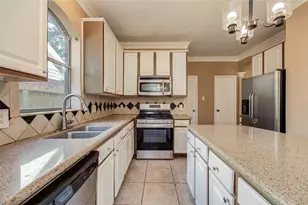 4731 Silverlake Dr, Sugar Land, TX 77479 - Photo 17