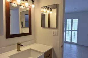 2118 Oakdale St, Houston, TX 77004 - Photo 1