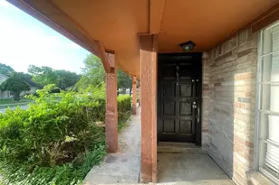 9614 Wellsworth Dr, Houston, TX 77083 - Photo 21