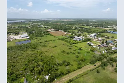 2454 Fm-517, Dickinson, TX 77539 - Photo 5