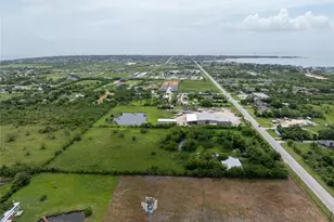 2454 FM517, Dickinson, TX 77539 - Photo 7