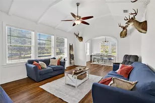 458 N Franklin St, La Grange, TX 78945 - Photo 9