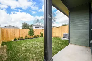 4101 Victoria, Dickinson, TX 77539 - Photo 27