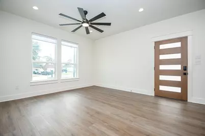 4101 Victoria #A, Dickinson, TX 77539 - Photo 5