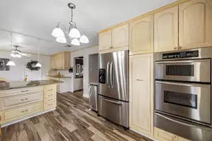 9300 Oakcrest Dr, Manvel, TX 77578 - Photo 9