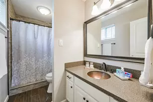 1110 Buoy Rd, Houston, TX 77062 - Photo 23