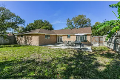 1110 Buoy Road, Houston, TX 77062 - Photo 29