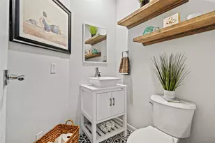 224 Seawall Blvd, Galveston, TX 77550 - Photo 15