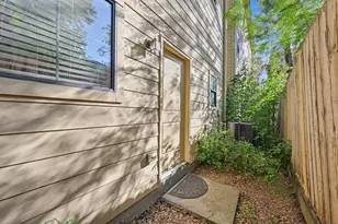 5213 Eigel St, Houston, TX 77007 - Photo 33