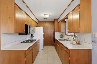 3807 Kelli Lane, Bryan, TX 77802 - Photo 5