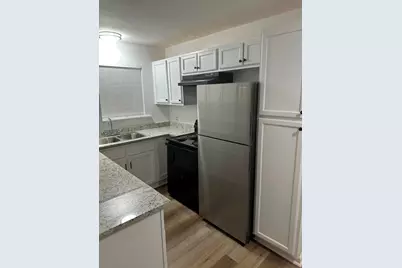 8822 Ilona Lane #5, Houston, TX 77025 - Photo 3