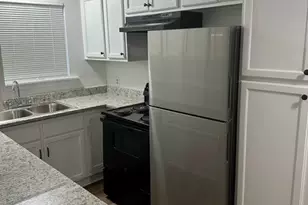 8822 Ilona Ln, Houston, TX 77025 - Photo 5