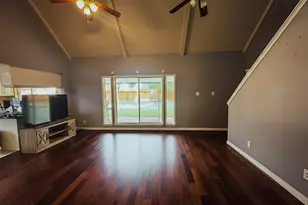 16250 Hollow Wood Dr, Houston, TX 77090 - Photo 3