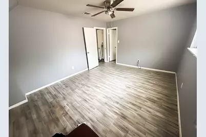 16250 Hollow Wood Drive, Houston, TX 77090 - Photo 11