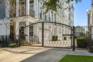 338 W 18th St, Houston, TX 77008 - Photo 49