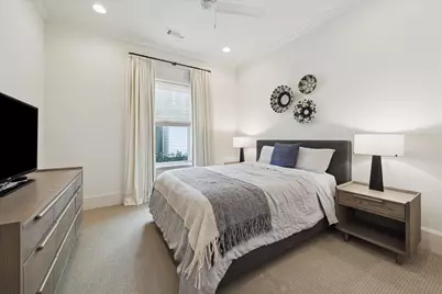 338 W 18th Street, Houston, TX 77008 - Photo 25