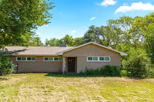 527 County Rd 214, Bay City, TX 77414 - Photo 3
