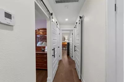 4825 Kingfisher Drive, Houston, TX 77035 - Photo 29