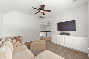 13810 Sherburn Manor Dr, Cypress, TX 77429 - Photo 17