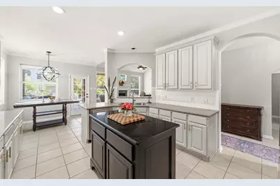 13810 Sherburn Manor Drive, Cypress, TX 77429 - Photo 11
