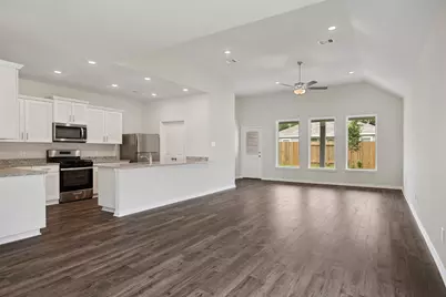 15642 Honey Cove Drive, Conroe, TX 77303 - Photo 3
