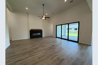 5206 Deer Valley Court, Manvel, TX 77578 - Photo 7