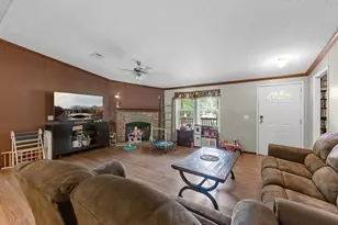 11531 Brentwood Ct, Conroe, TX 77303 - Photo 7