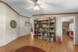 11531 Brentwood Ct, Conroe, TX 77303 - Photo 15