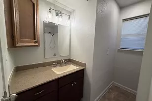 9215 Loren Ln, Houston, TX 77040 - Photo 17