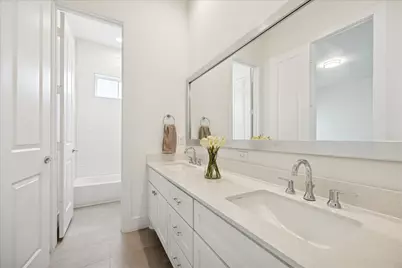 3509 Bridgewater Oaks Lane, Houston, TX 77055 - Photo 15