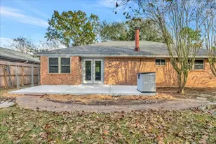 1403 Newport Blvd, League City, TX 77573 - Photo 33