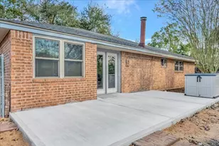 1403 Newport Blvd, League City, TX 77573 - Photo 31