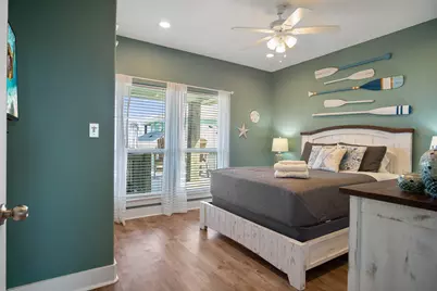 1958 Avenue I, Port Bolivar, TX 77650 - Photo 15