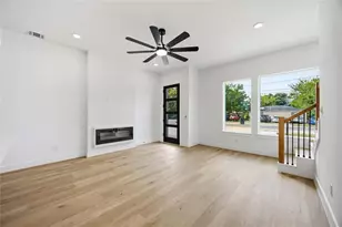 9102 Coffee St, Houston, TX 77033 - Photo 3