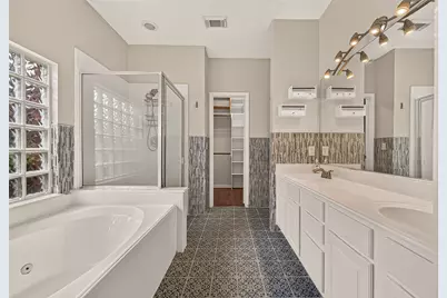 11218 Timbertree Lane, Houston, TX 77070 - Photo 39