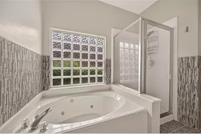 11218 Timbertree Lane, Houston, TX 77070 - Photo 41