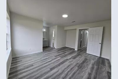 4019 Lemon Tree Lane, Houston, TX 77088 - Photo 17