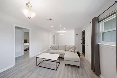 614 Gilpin Street, Houston, TX 77034 - Photo 5